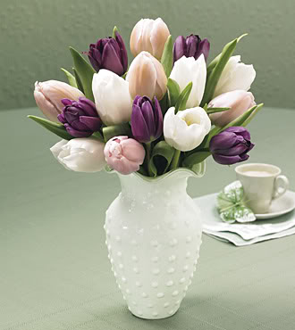 tulip wedding centerpieces tulip wedding bouquets tulip centerpiece