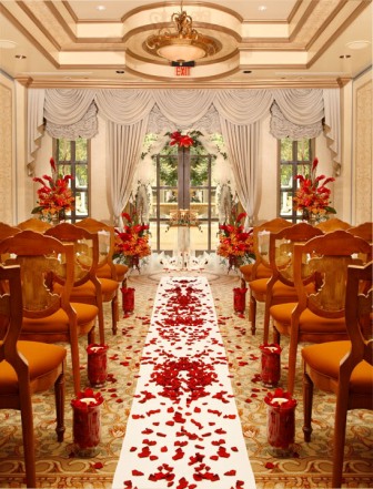 Creating your own Wedding Ceremony Decor brings unity of designs in the 