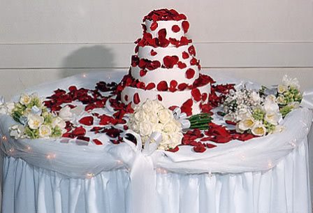 white wedding cake with White Wedding Cakes With Flowers. white wedding cake with