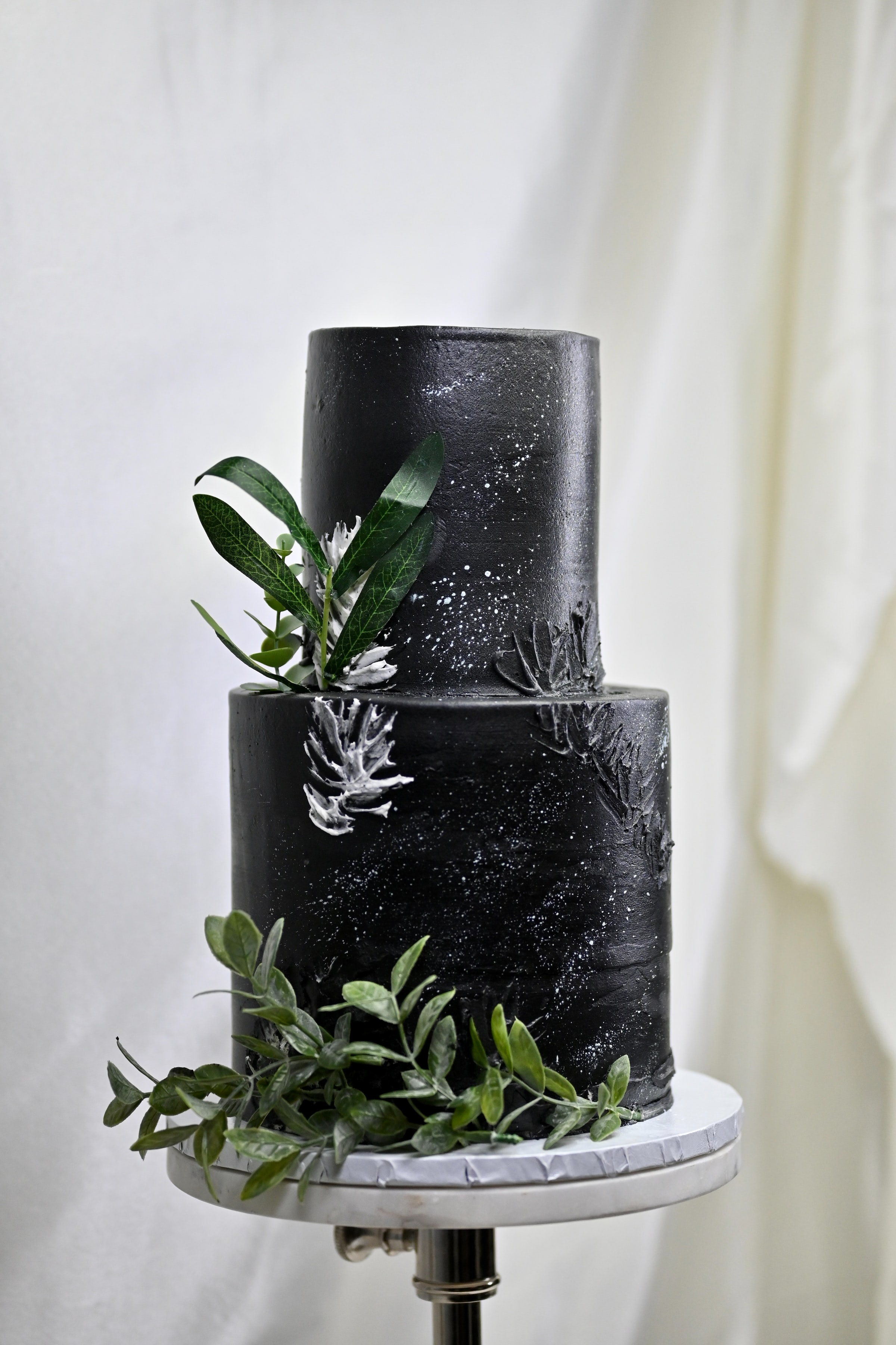 Elegant Black Halloween Wedding Cake