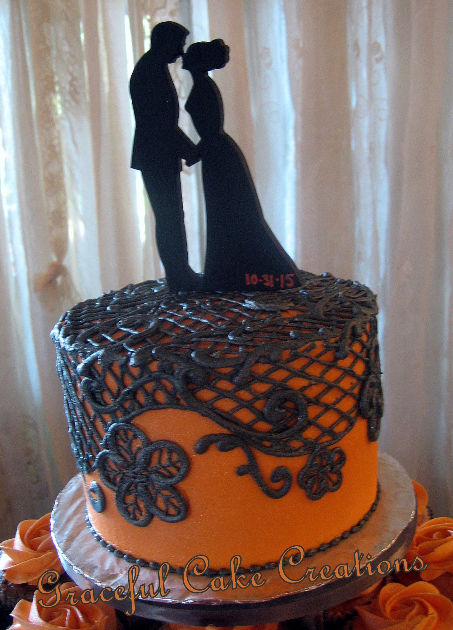 Halloween Wedding Cake, Halloween Wedding Cake Ideas, Gothic Wedding Cakes, Gothic Wedding cake ideas, wedding cake, wedding cake ideas
