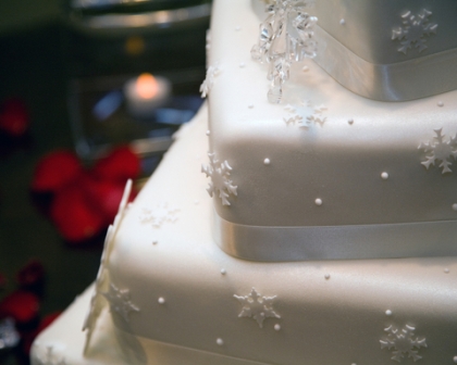 White Wedding Cakes, Snowflake Wedding Cake, Winter Wedding Cakes