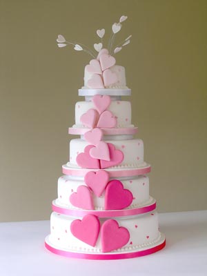 winter wedding cakes, wedding cakes with hearts, romantic wedding cakes, pink and white wedding cakes