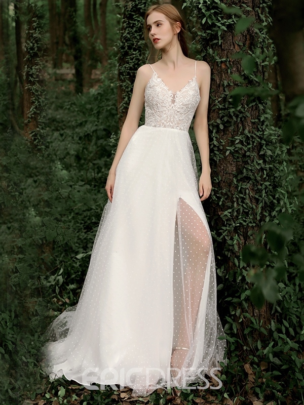 Spaghetti Straps A line Appliques Outdoor Wedding Dress