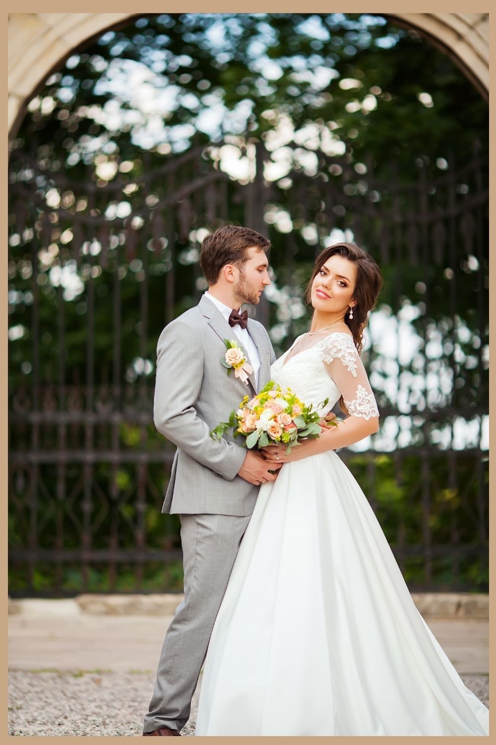 basic wedding ceremony, wedding ceremony, wedding ceremony idea, wedding ceremony inspiration, bride and groom at wedding ceremony