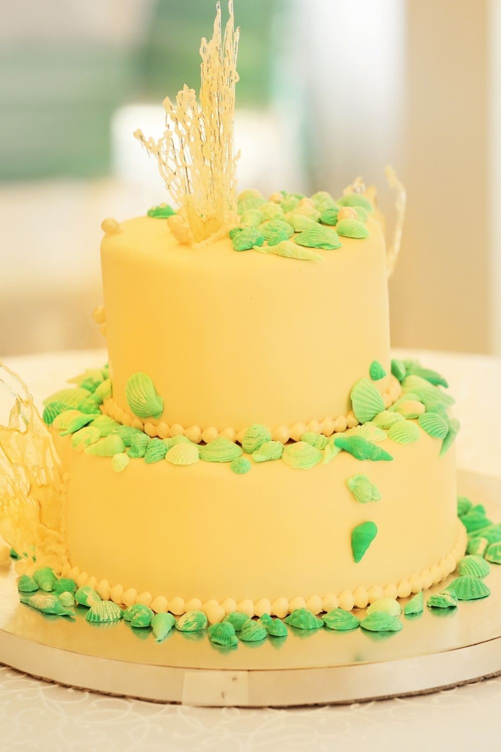 beach wedding cakes, beach wedding ideas, beach theme wedding cake, beach wedding ideas, yellow and green wedding cake