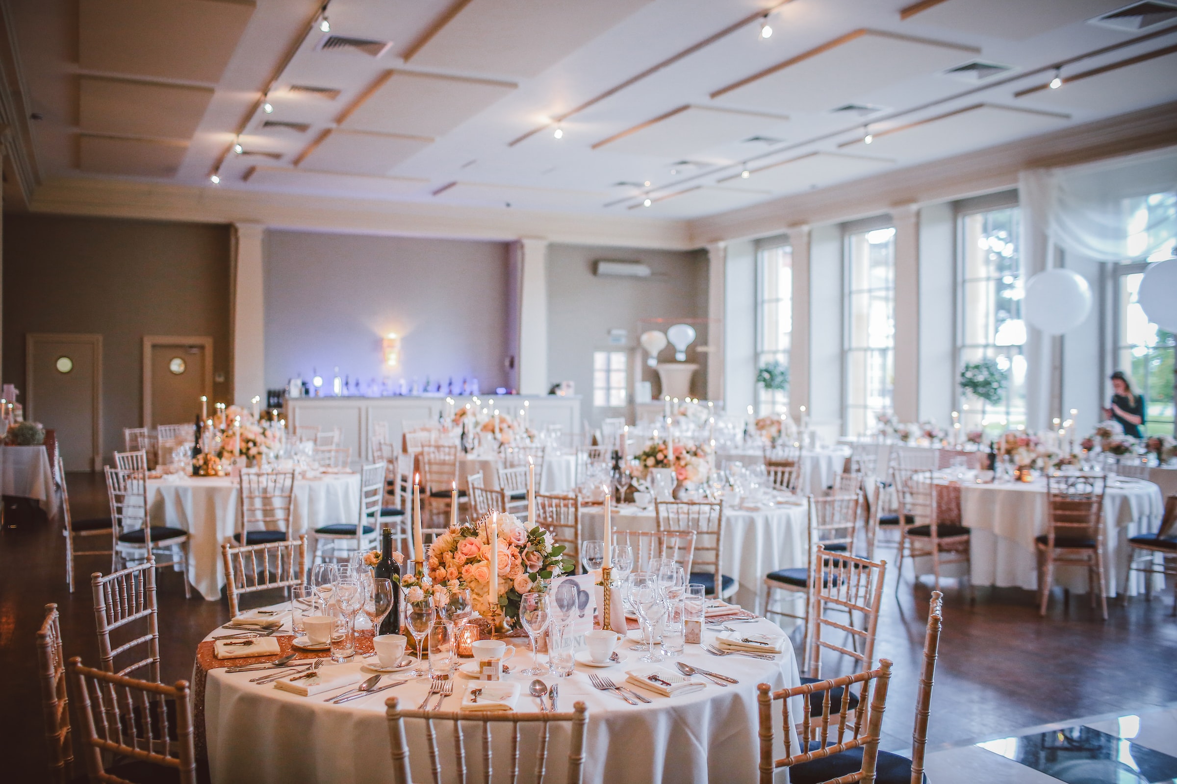 Beautiful Wedding Reception With Roses and Candles
