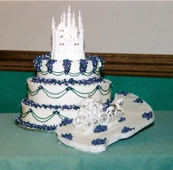 castle wedding cake, castle wedding cake, fairytale wedding cakes, wedding cakes, wedding cake ideas