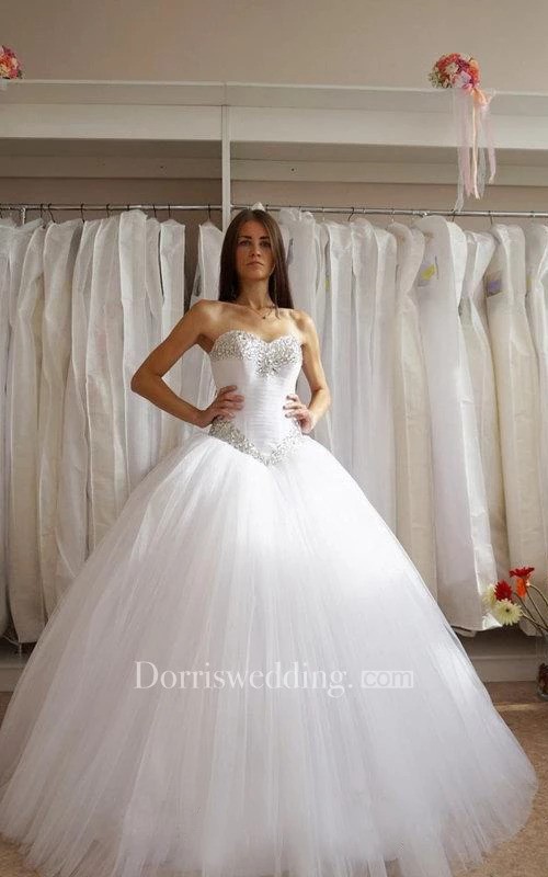 Cheap Wedding Plans, Affordable Bridal Dresses, Affordable Bridal Gowns, Tulle Ball Gown With Sweetheart Neckline And Crystal Detailing