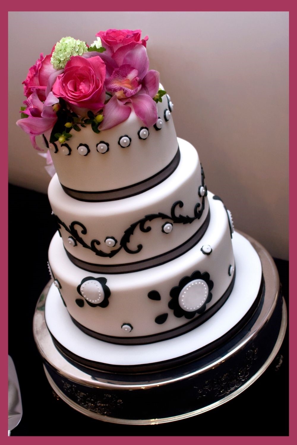 creative wedding cakes, creative wedding cake, modern wedding cakes, fun wedding cakes, stunning wedding cakes, black and white wedding cake
