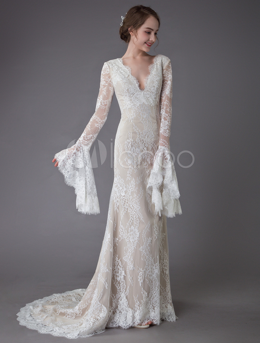 Champagne Wedding Dresses Lace V Neck Long Sleeve Sheath Boho Bridal Dress With Train