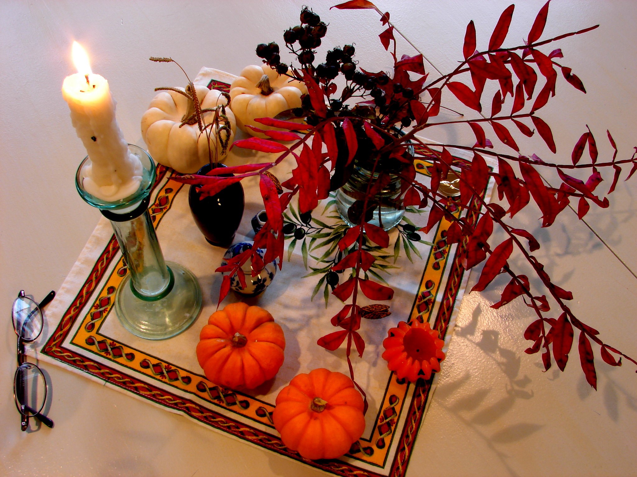 Unique Fall Wedding Centerpiece With Leaves, candles and pumpkins