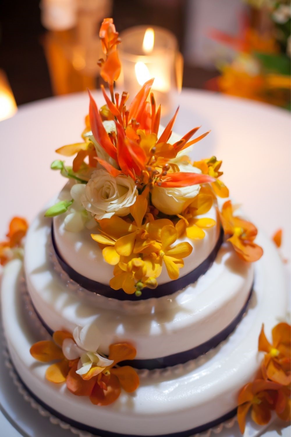 Fall Wedding Cakes, Fall Wedding Cake Design, Autumn Wedding Cakes, Wedding Cake Ideas, Fall Wedding Cake Ideas, Autumn Wedding Cake Ideas