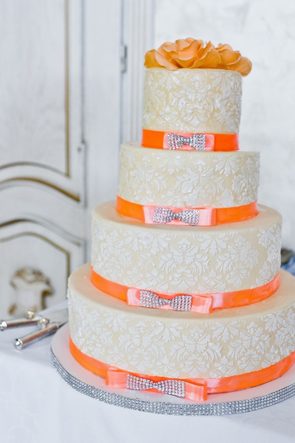 Fall Wedding Cakes, Fall Wedding Cake Design, Autumn Wedding Cakes, Wedding Cake Ideas, Fall Wedding Cake Ideas, Autumn Wedding Cake Ideas