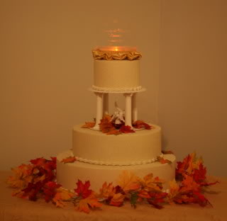 fall wedding cakes, autumn wedding cakes, pretty wedding cakes
