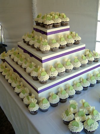 inexpensive wedding ideas, budget wedding ideas, wedding cupcakes, wedding cupcake ideas, Lime Green Wedding Cupcake Tower