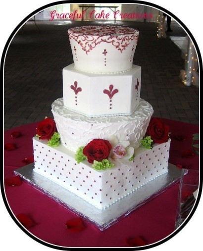 red wedding cakes, red and white wedding cakes, pretty red and white wedding cake
