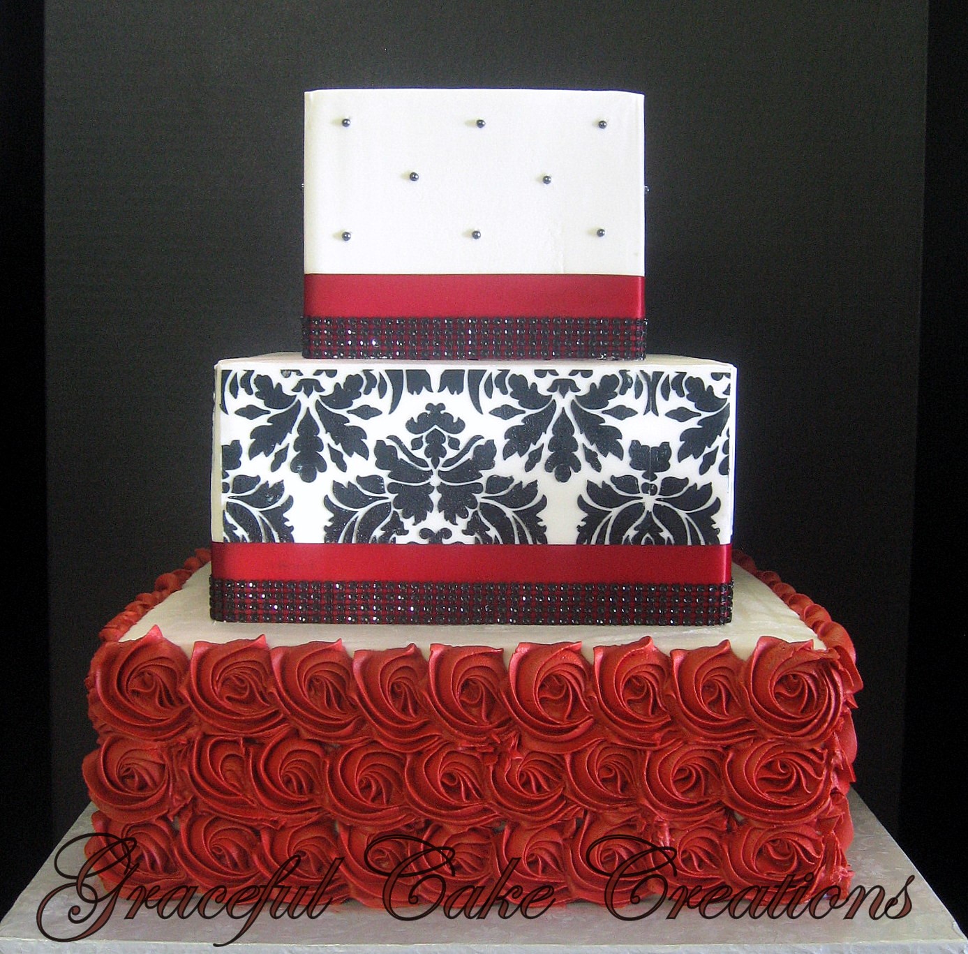 red wedding cakes, red wedding cake ideas, red wedding cake, wedding cake ideas