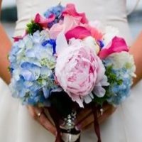 spring wedding flowers, spring wedding themes, blue and pink wedding bouquet