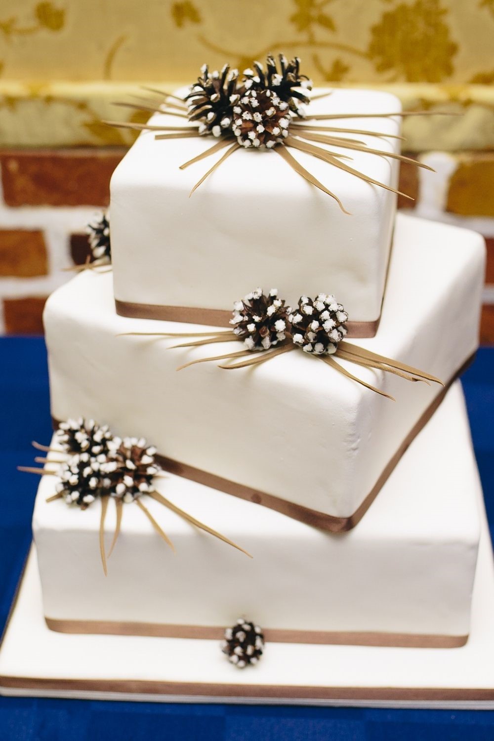 square wedding cakes, square wedding cake ideas, wedding cake ideas, modern wedding cakes, modern wedding cake ideas