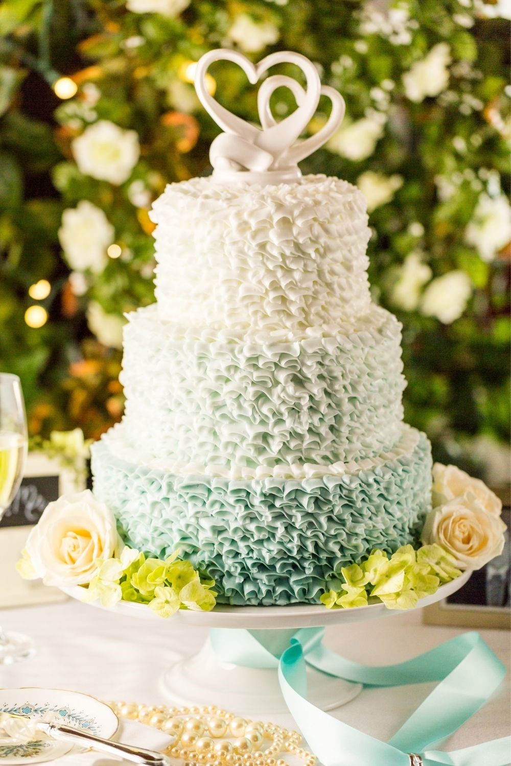 Summer wedding cakes, summer wedding cake ideas, wedding cake ideas, wedding cakes