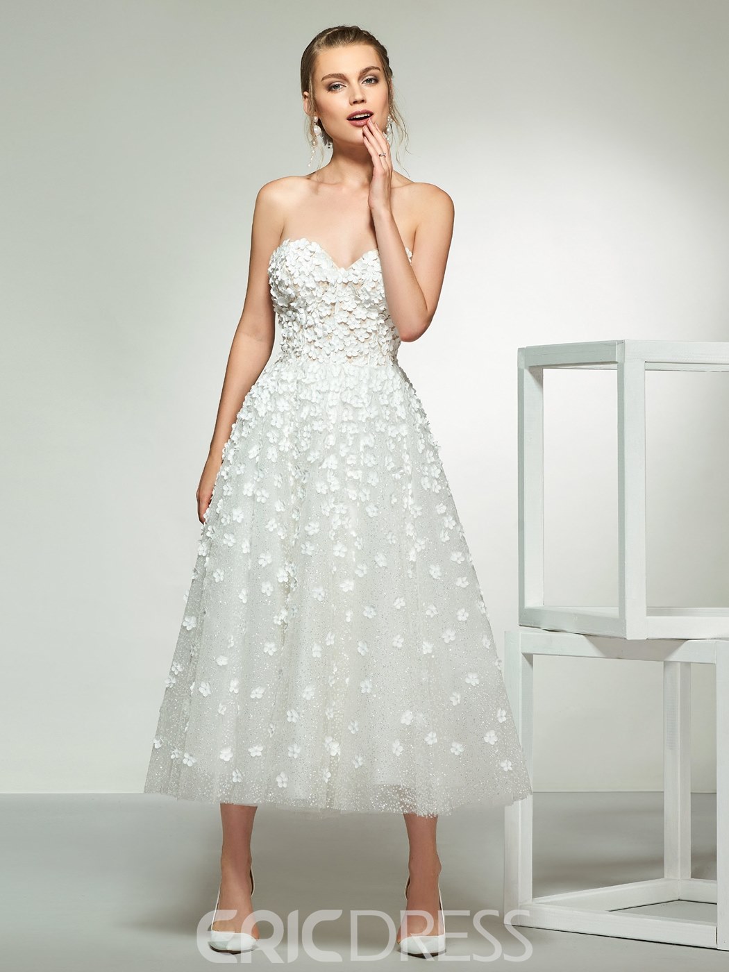 tea length bridal gown, tea length wedding dresses, A-Line Appliques Tea-Length Wedding Dress