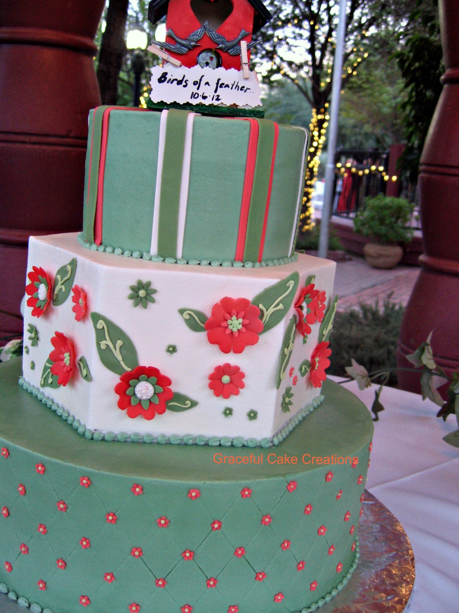 unusual wedding cakes, unique wedding cakes, modern wedding cakes, stunning wedding cakes