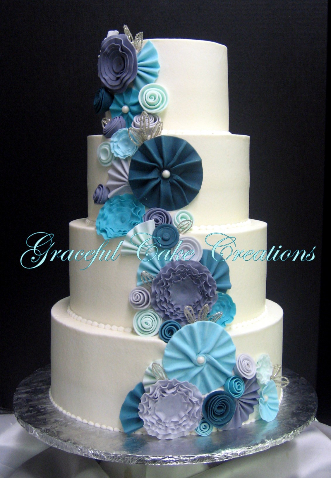 unusual wedding cakes, unique wedding cakes, modern wedding cakes, stunning wedding cakes