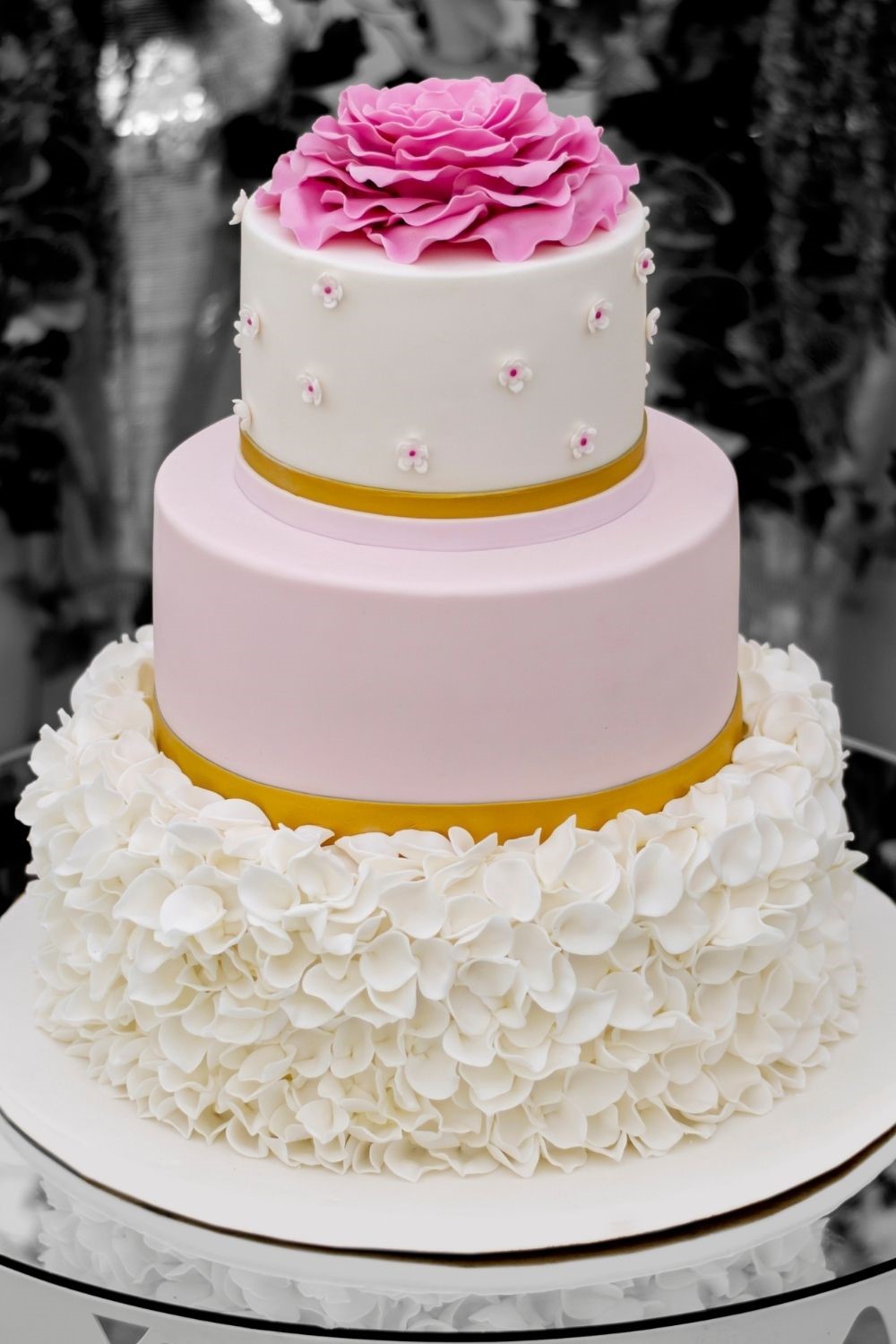 beautiful pink and white floral wedding cake