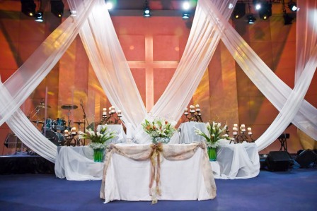 Wedding Ceremony, Wedding Ceremony Ideas, Church Wedding Ceremony, Church Wedding Ceremony Alter Ideas