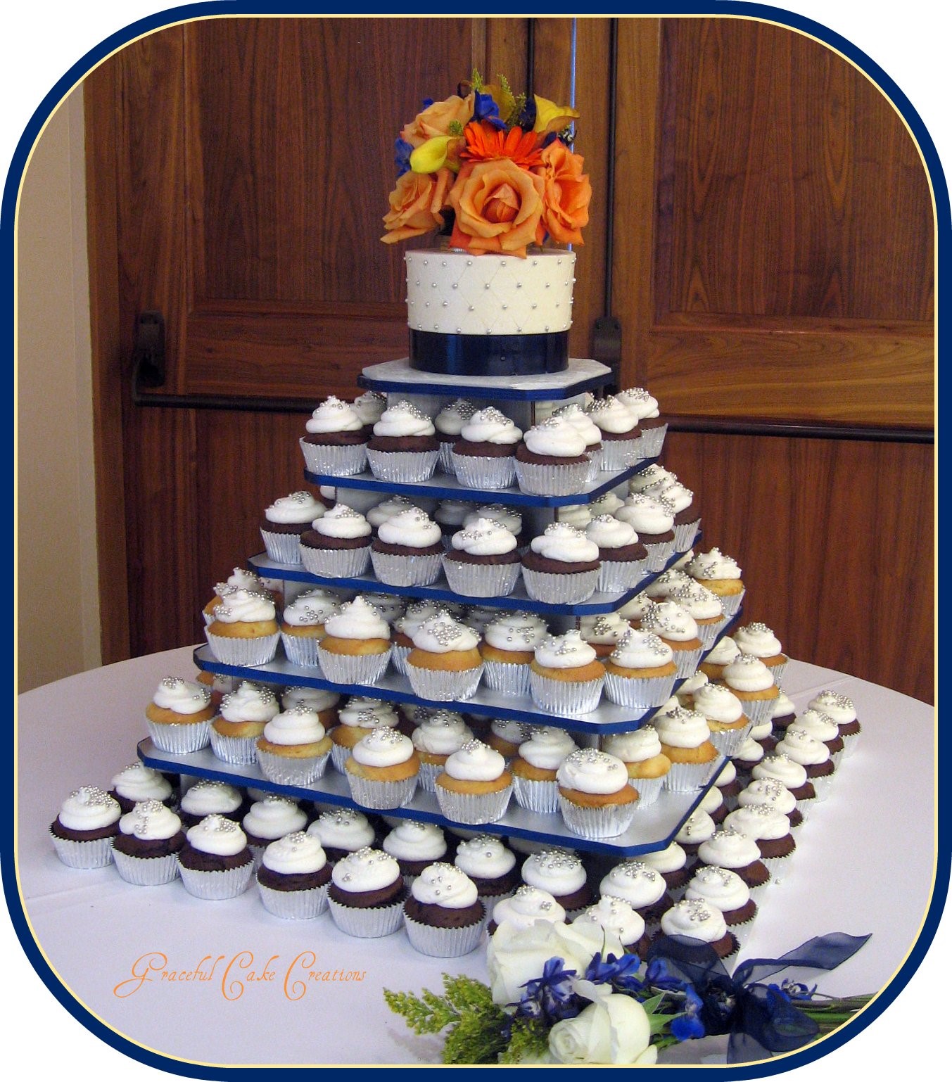 wedding cupcakes, wedding cupcake ideas, tiered cupcakes, wedding dessert ideas