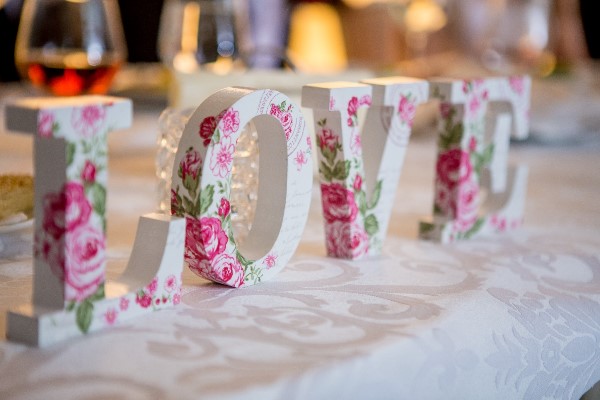 love pink and green floral wedding decoration