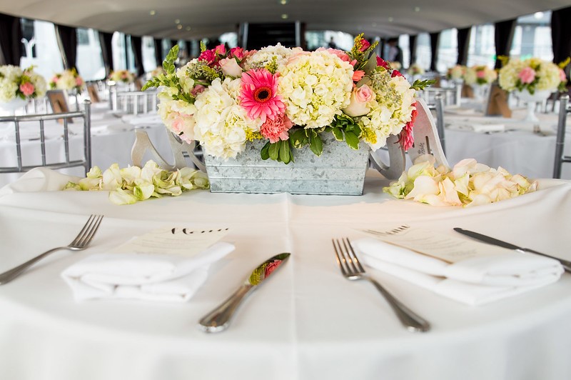 Beautiful Wedding Table Floral Centerpiece