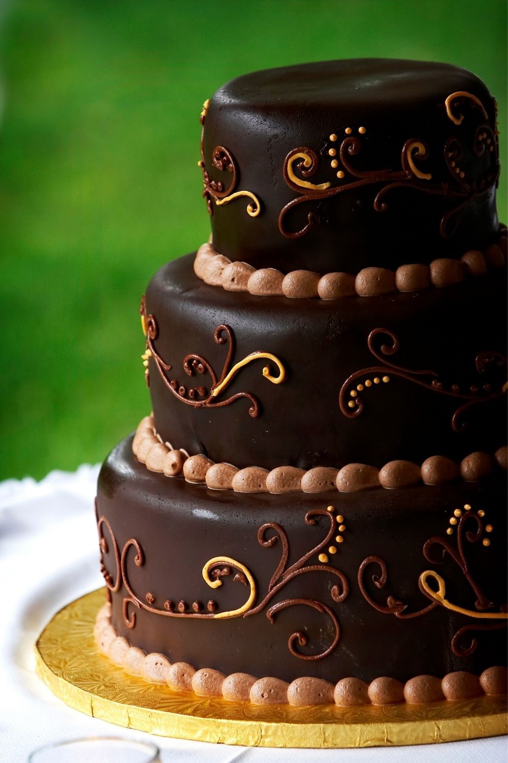 western wedding cakes, western wedding cake ideas, country wedding cakes, country weddings, rustic wedding cakes