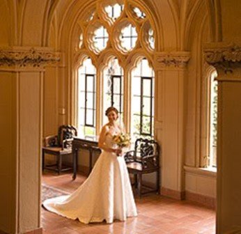 winter wedding decorations, winter wedding dress, winter wedding bride