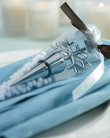winter wedding decorations, winter wedding favors, snowflake wine stopper wedding favor